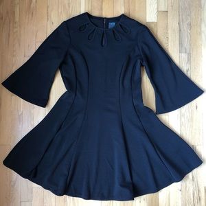 *Host Pick* Gabby Skye Keyhole Dress